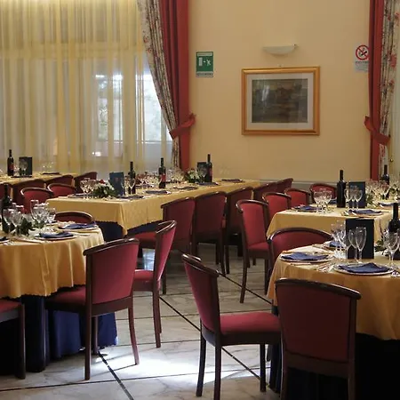 Grand Delle Terme Hotel 4*
